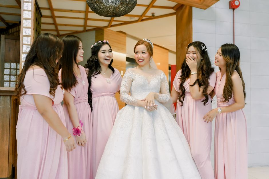 Bridesmaids laughing together